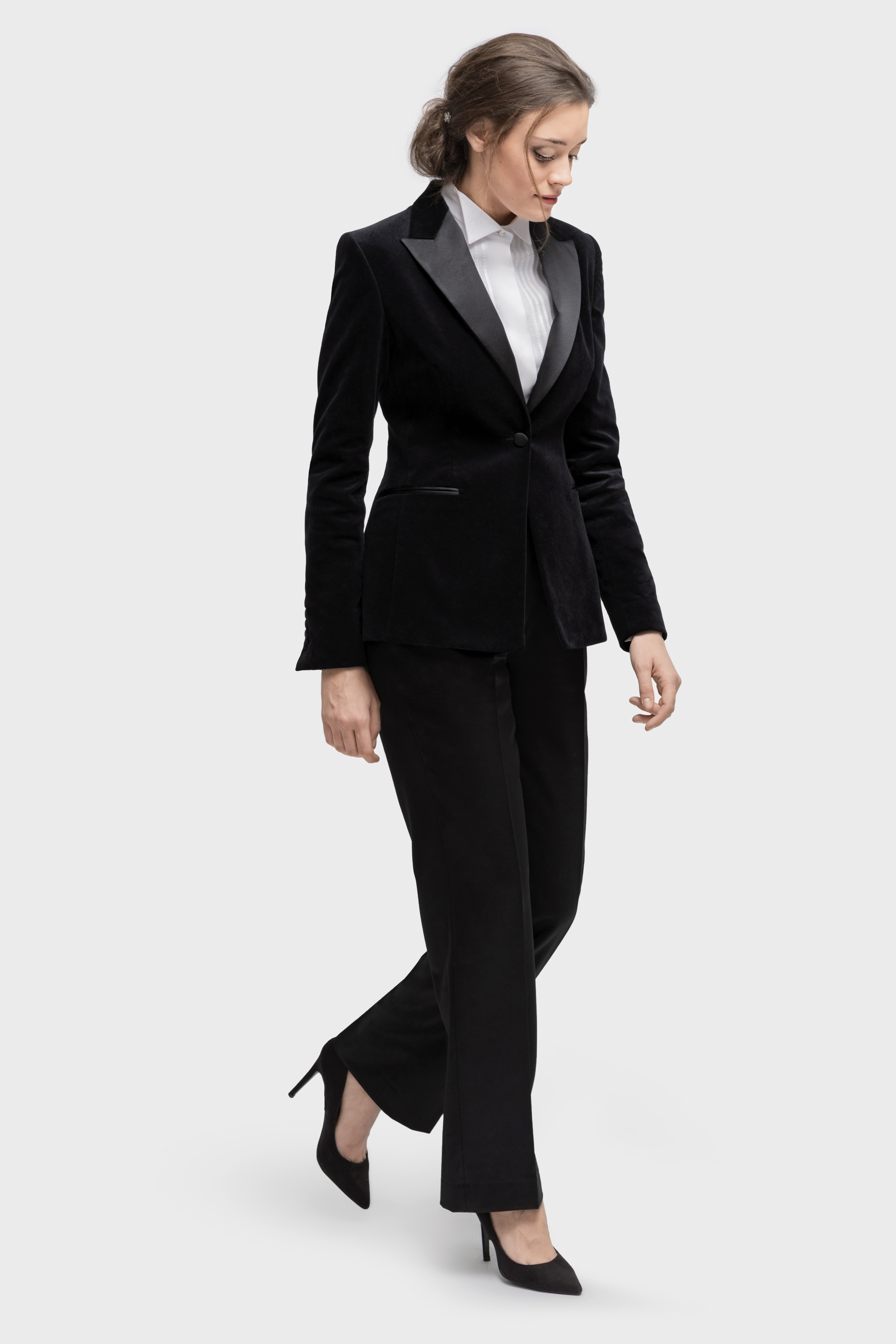 www.richardfox.co ladies Custom Tuxedo and shirt